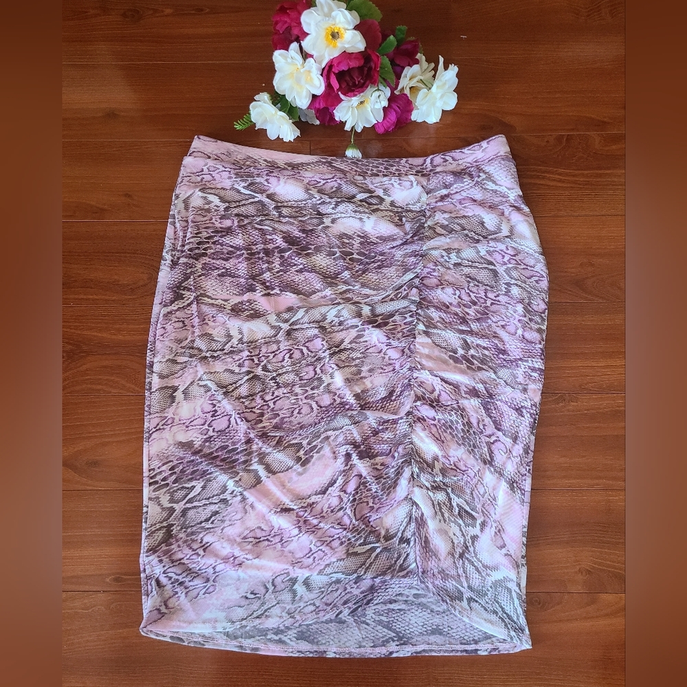 Thalia Sodi Pink Snake Skin Skirt Size XXL